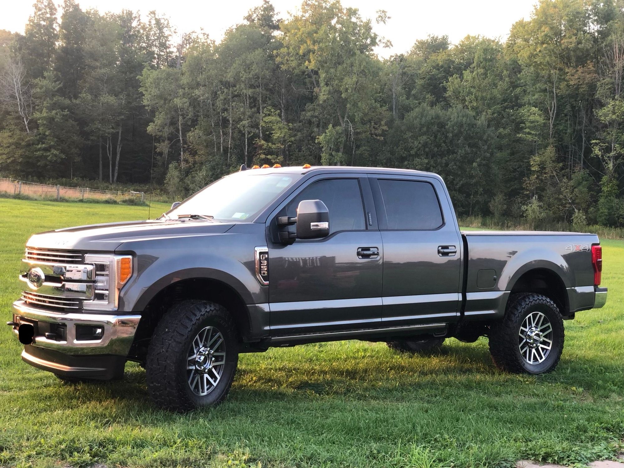 321 Customs - 2019 f150. 24s and 33s