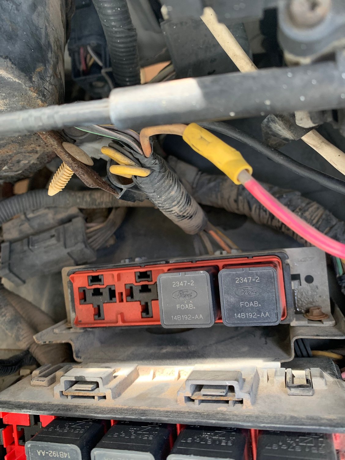 Engine compartment relay box??? Ford Truck Enthusiasts Forums