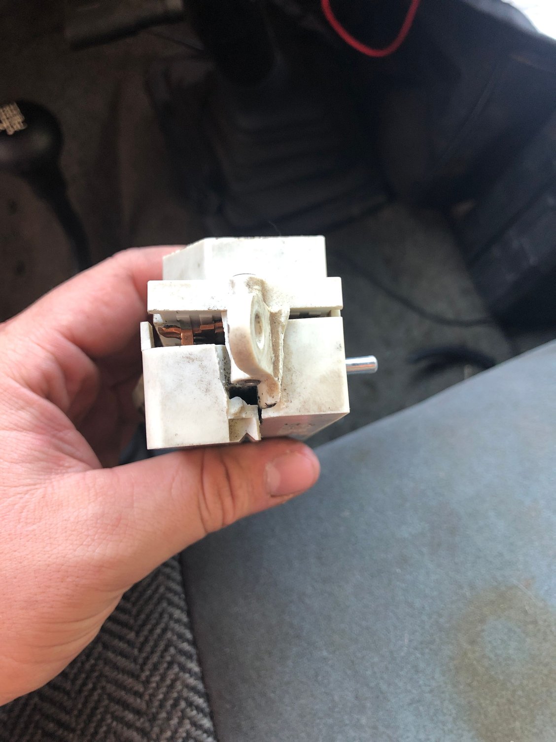 How to diagnose a possibly bad ignition switch??? Ford Truck
