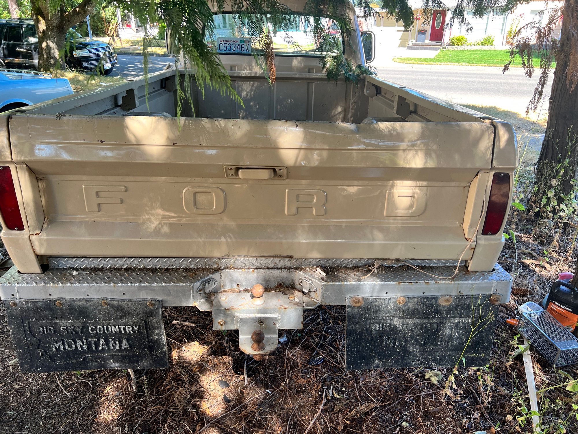1966 Ford F-100 - 1966 F100 4x4 300 Straight six - Used - VIN F10BK760008 - 6 cyl - 4WD - Manual - Truck - Beige - Centralia, WA 98531, United States