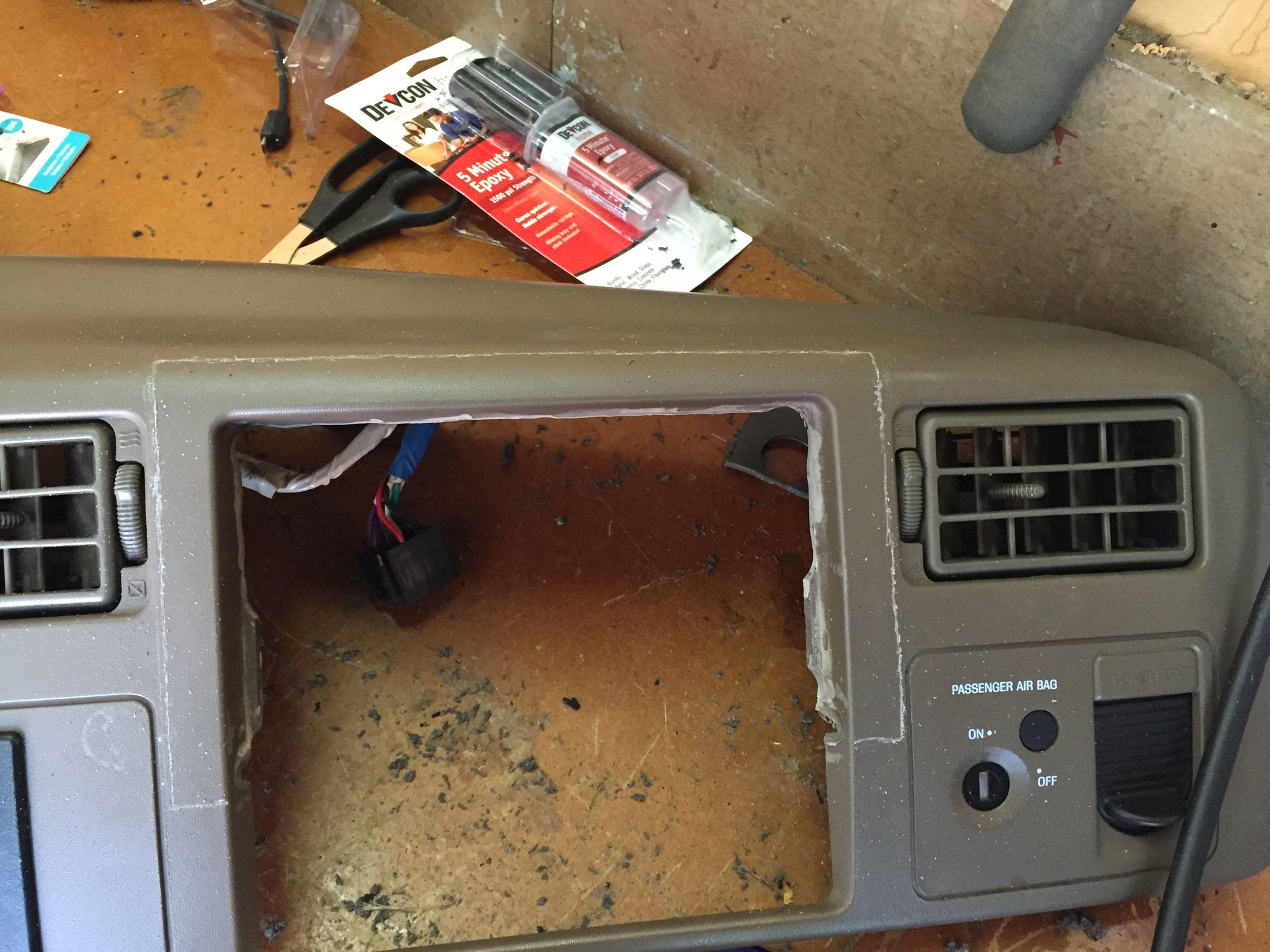 Ipad install into dash 99 F250 Ford Truck Enthusiasts Forums