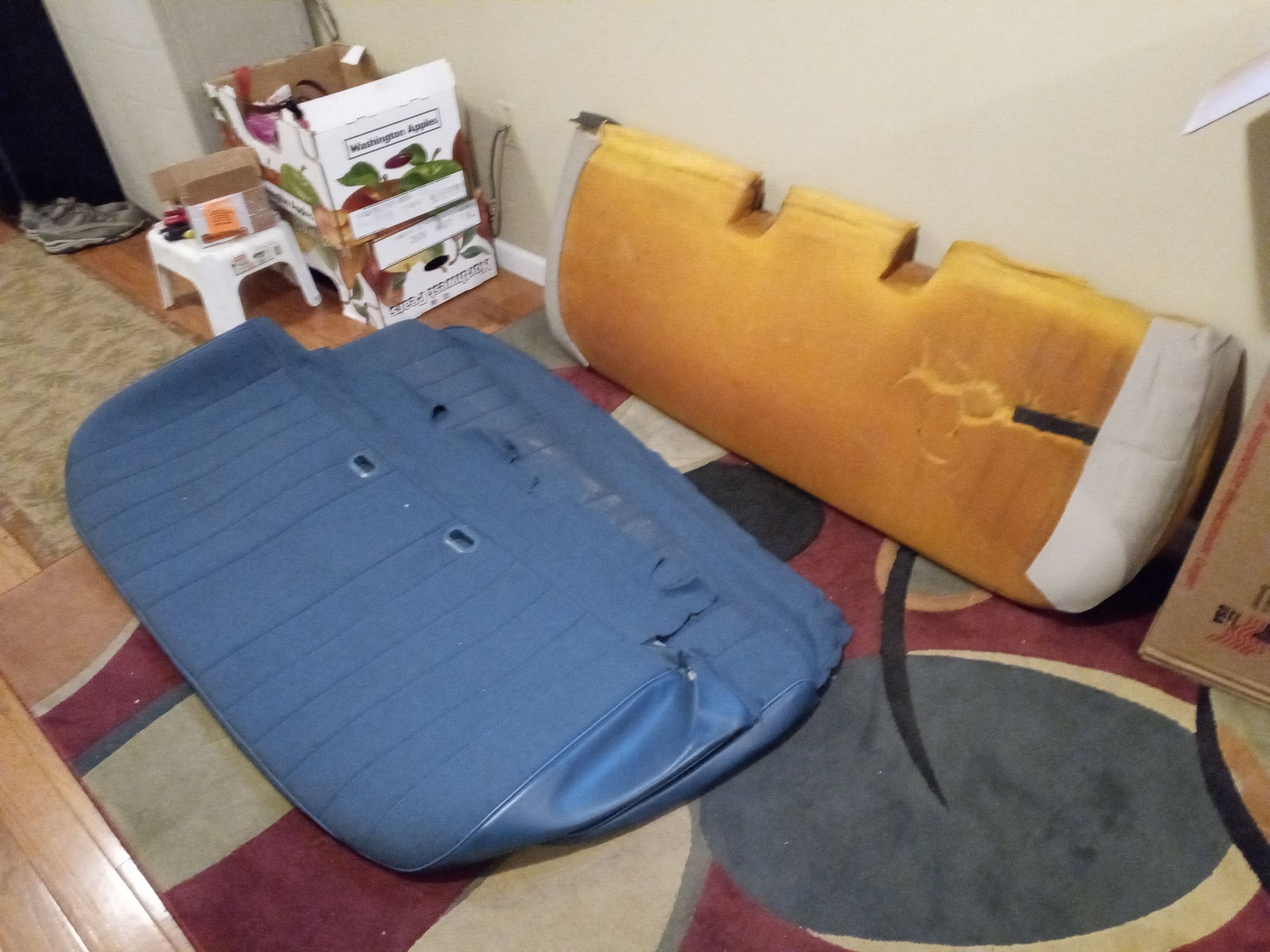 Interior/Upholstery - Blue cloth bench seat cover for sale in excellent condition from 1980 F100 - Used - 1980 to 1986 Ford F-100 - Longmeadow, MA 01106, United States