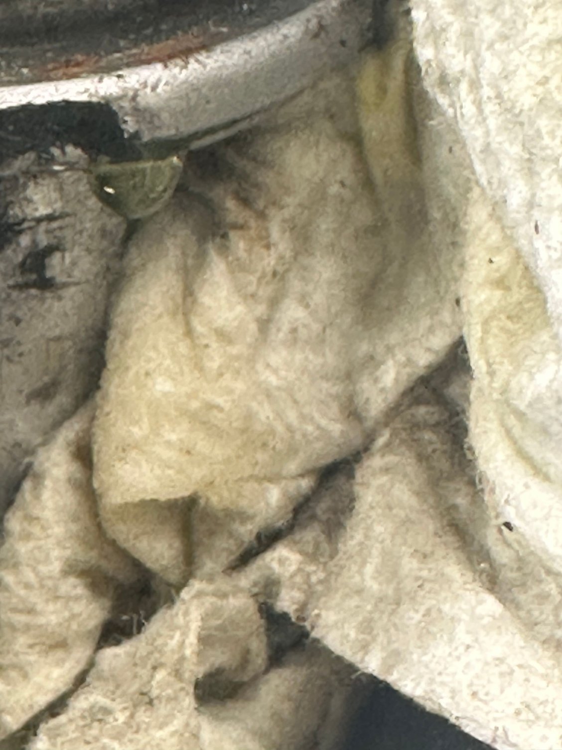 Leak at heater valve 