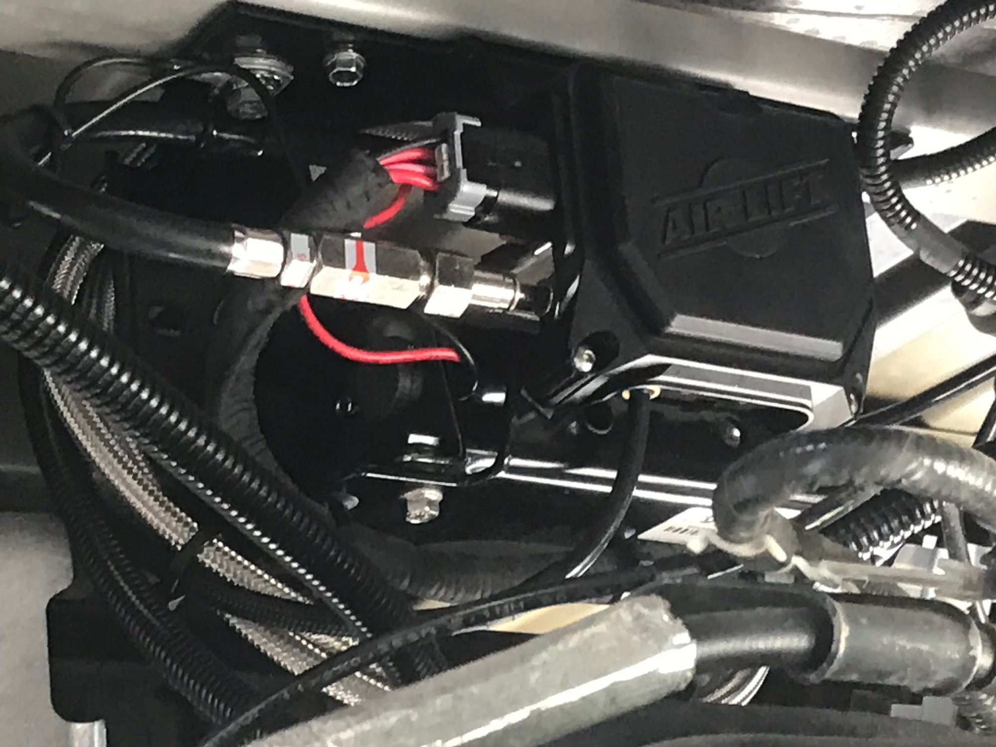 AirLift 5000 and wireless one ez install - Ford Truck Enthusiasts Forums
