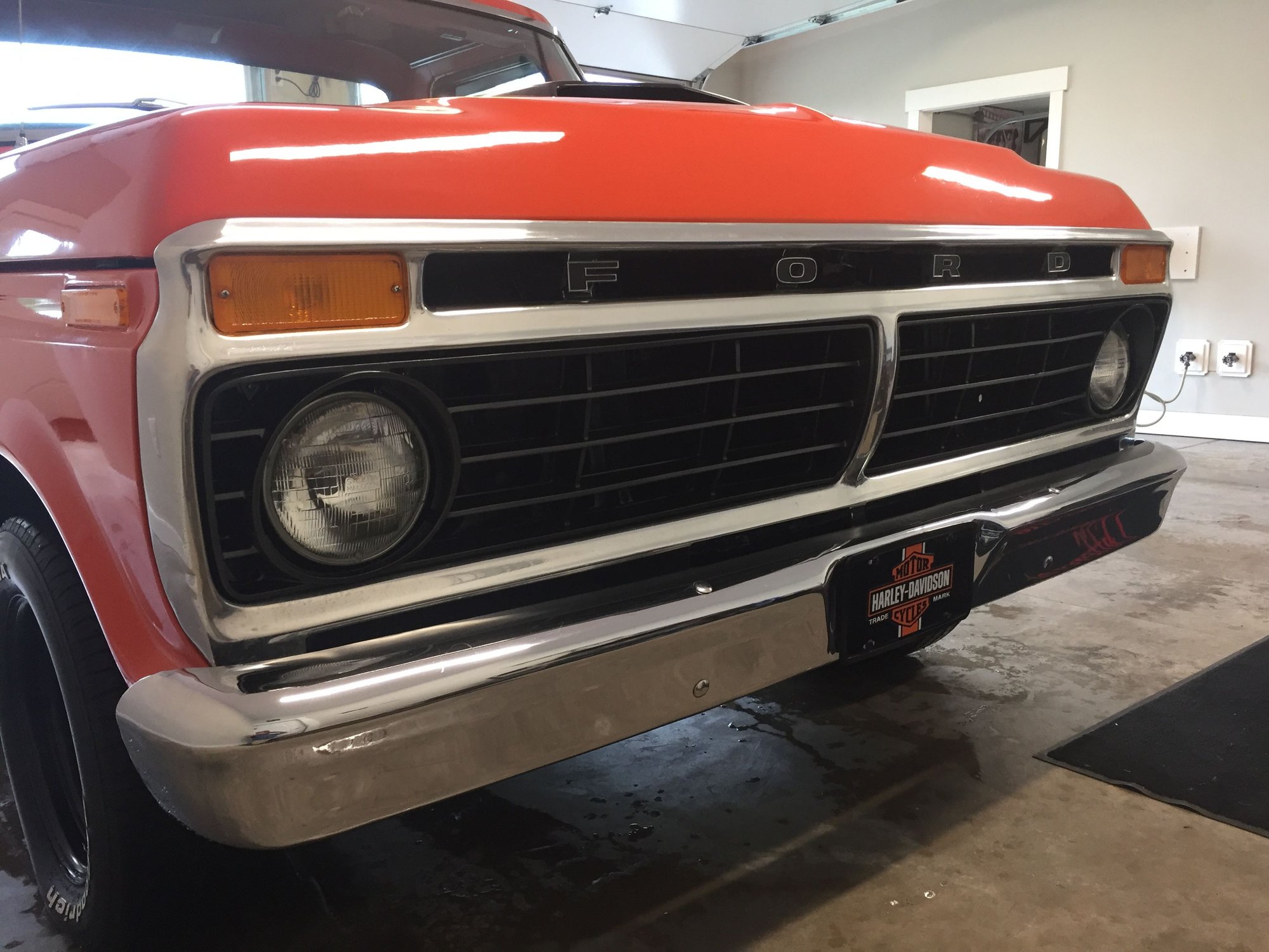 1975 Ford F-100 - 1975 Ford F-100 SHORT BED 2WD ORIGINAL 302 AUTOMATIC RESTOMOD - Used - VIN F10GNX03355 - 56,400 Miles - 8 cyl - 2WD - Automatic - Truck - Orange - Spring Mills, PA 16875, United States