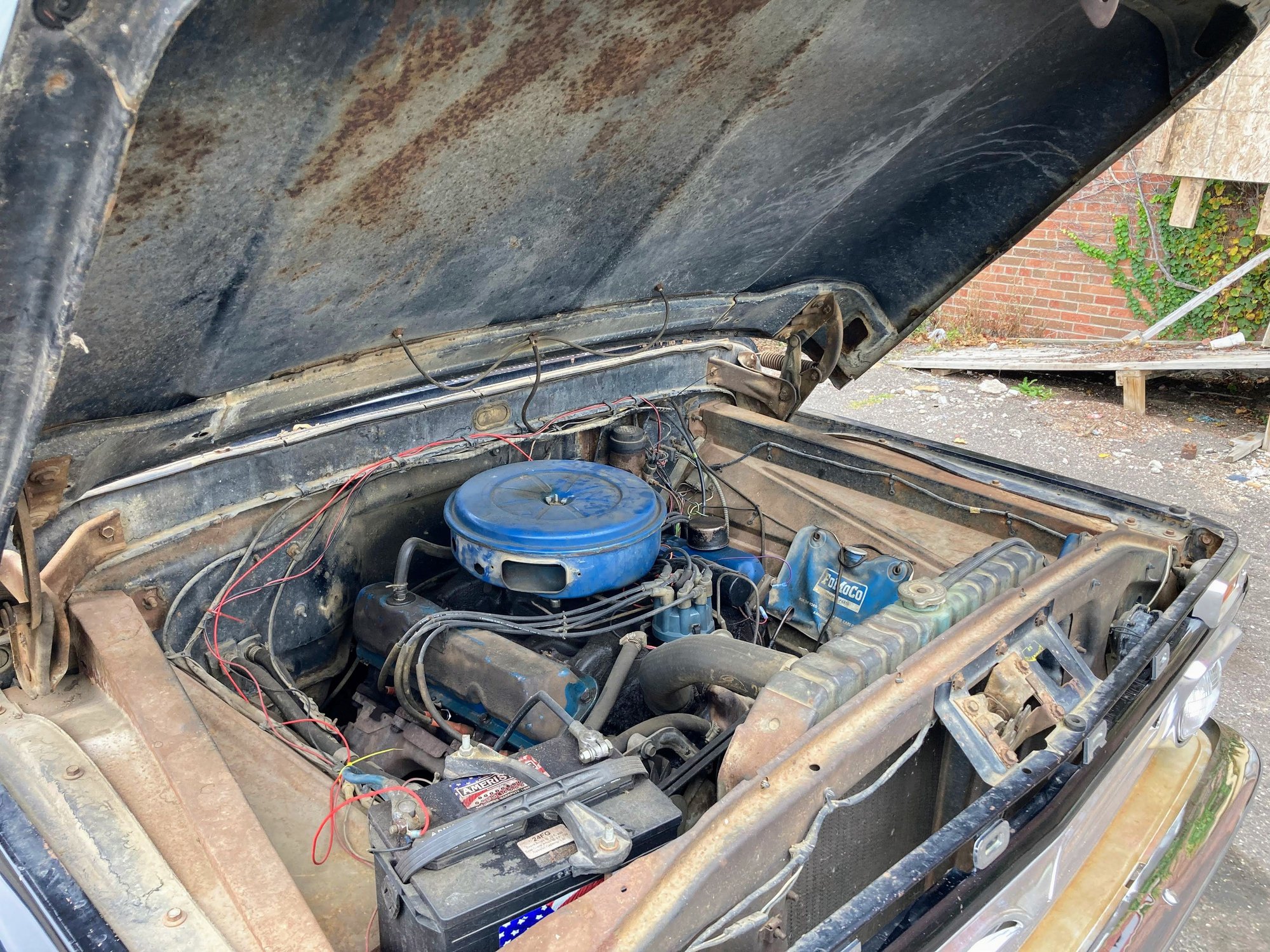 1966 Ford F-250 - Online Auction: Single-family-owned 1966 Ford F-250 Camper Special - Used - VIN F25YL824997 - 95,000 Miles - 8 cyl - 2WD - Automatic - Truck - Black - Minneapolis, MN 55406, United States