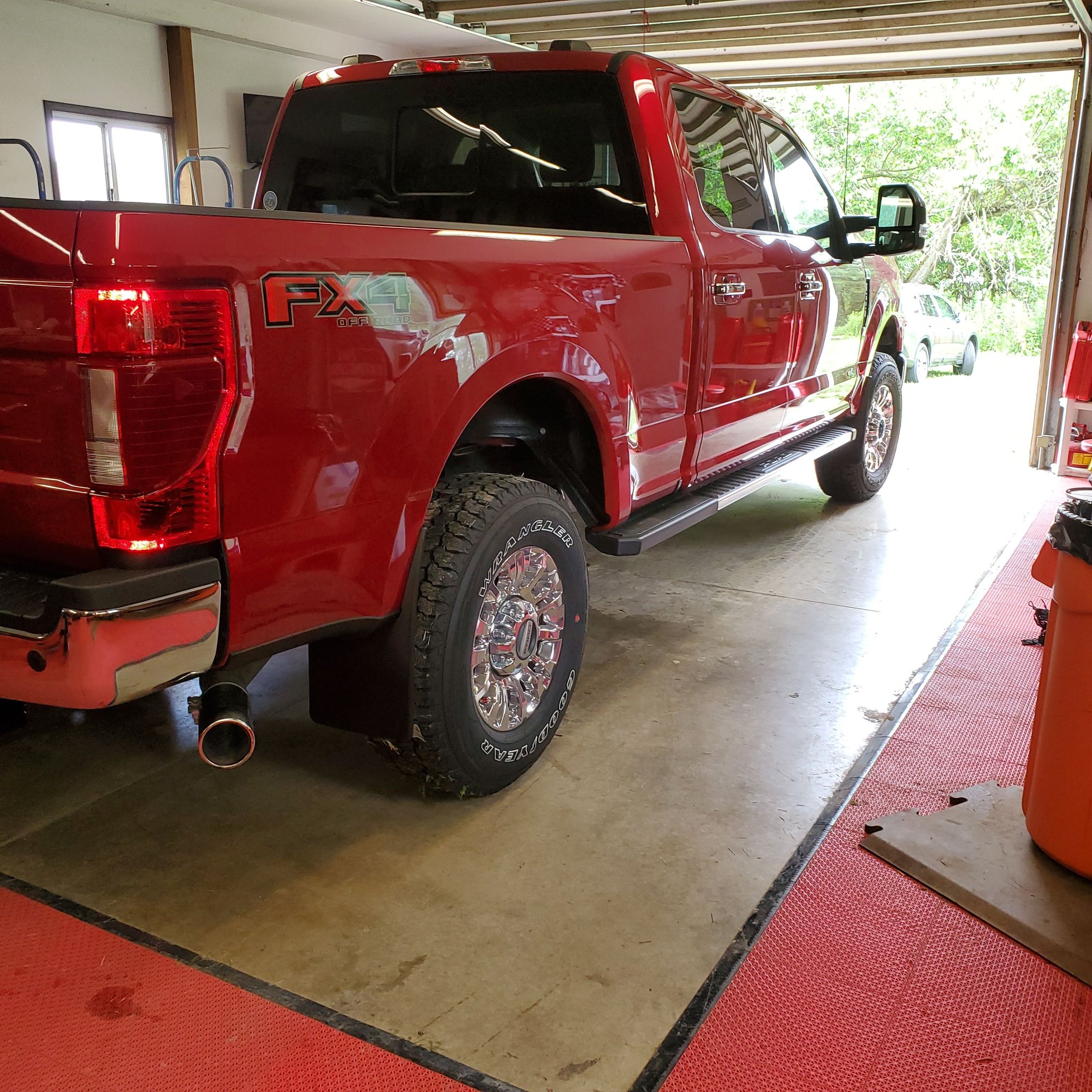 2022 F250 3 inch running board lift **Pics** Ford Truck Enthusiasts