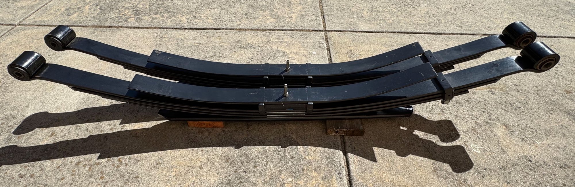 Steering/Suspension - 2024 F350 Take-Offs: Like new rear leaf springs, $350 for the PAIR - Used - -1 to 2026  All Models - Santa Cruz, CA 95060, United States