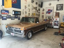 Garage - The Brown Truck