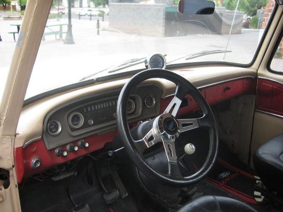 Steering Wheel &amp; Tach