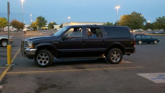 '00 Excursion with 20's
