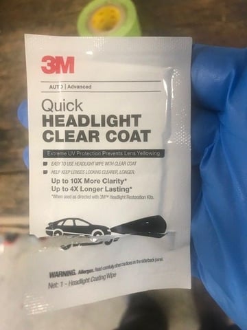 3M Quick Headlight Clear Coat, Cleans and Prevents Lens Yellowing - Pack of  3