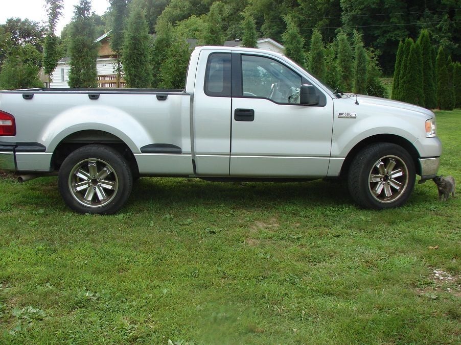 Exterior Body Parts - 2005 flare side bed  YN silver - Used - 2004 to 2008 Ford F-150 - Columbia, TN 38401, United States