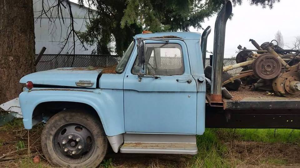 Exterior Body Parts - ISO  1965 F600 Steprails/running boards - Used - 1962 to 1966 Ford F600 - Hubert, NC 28539, United States