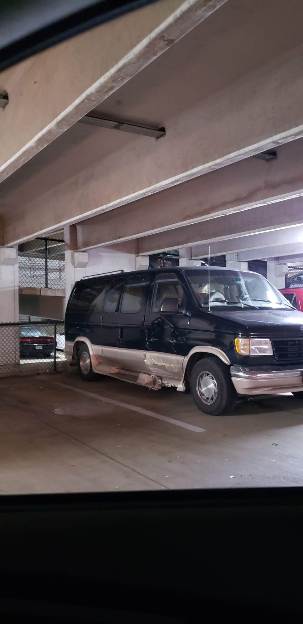 1994 Ford E-150 Econoline Club Wagon - 1994 Club Wagon Chateau - Used - VIN 1FMEE11H3RHB80571 - 394,000 Miles - 8 cyl - 2WD - Automatic - Van - Black - Arlington, VA 22206, United States