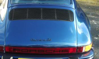 Picture 9 . The only time you see the badge is when it's NOT moving .