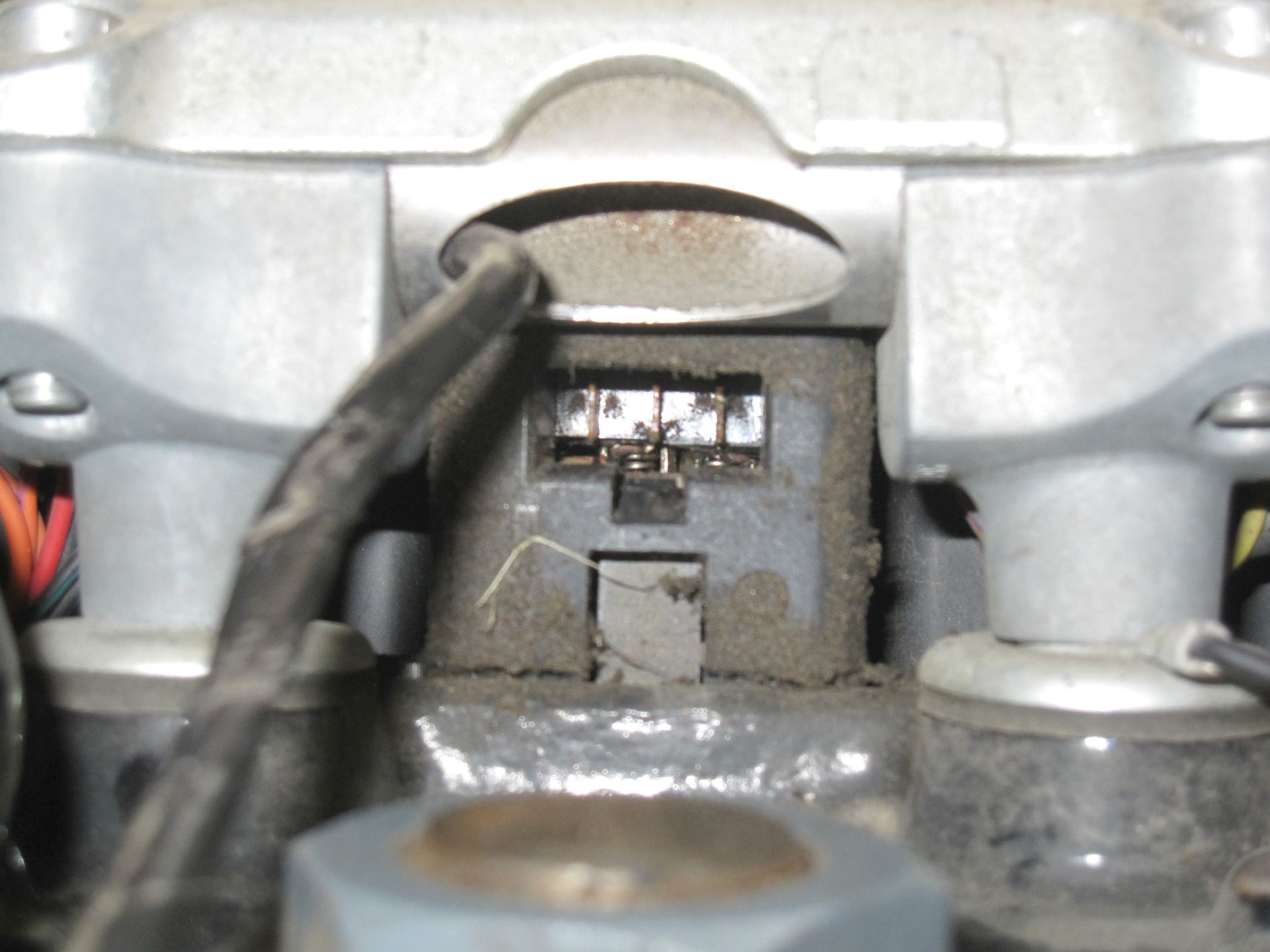 How To Remove Harley Ignition Switch