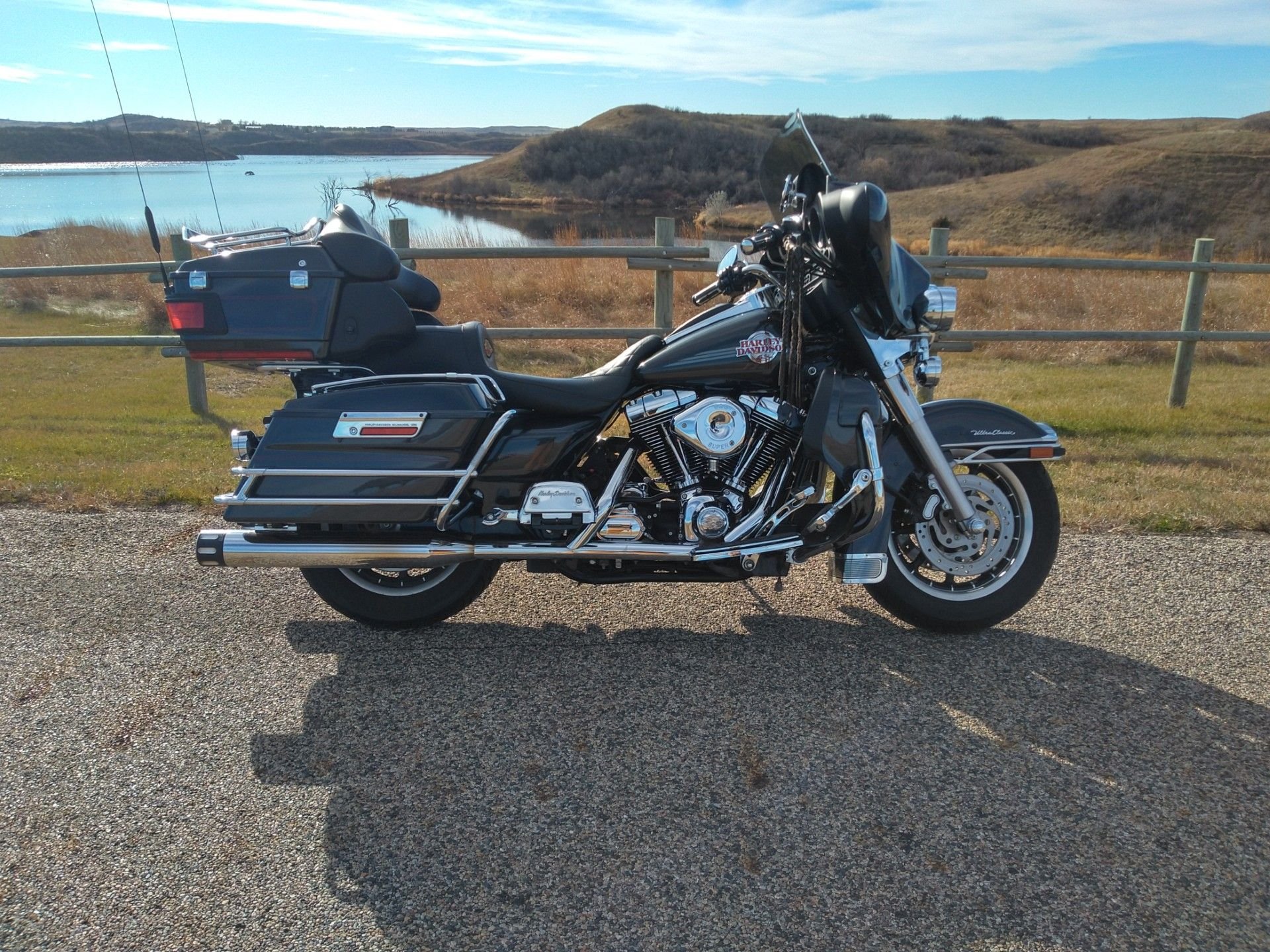 2006 FLHTCU