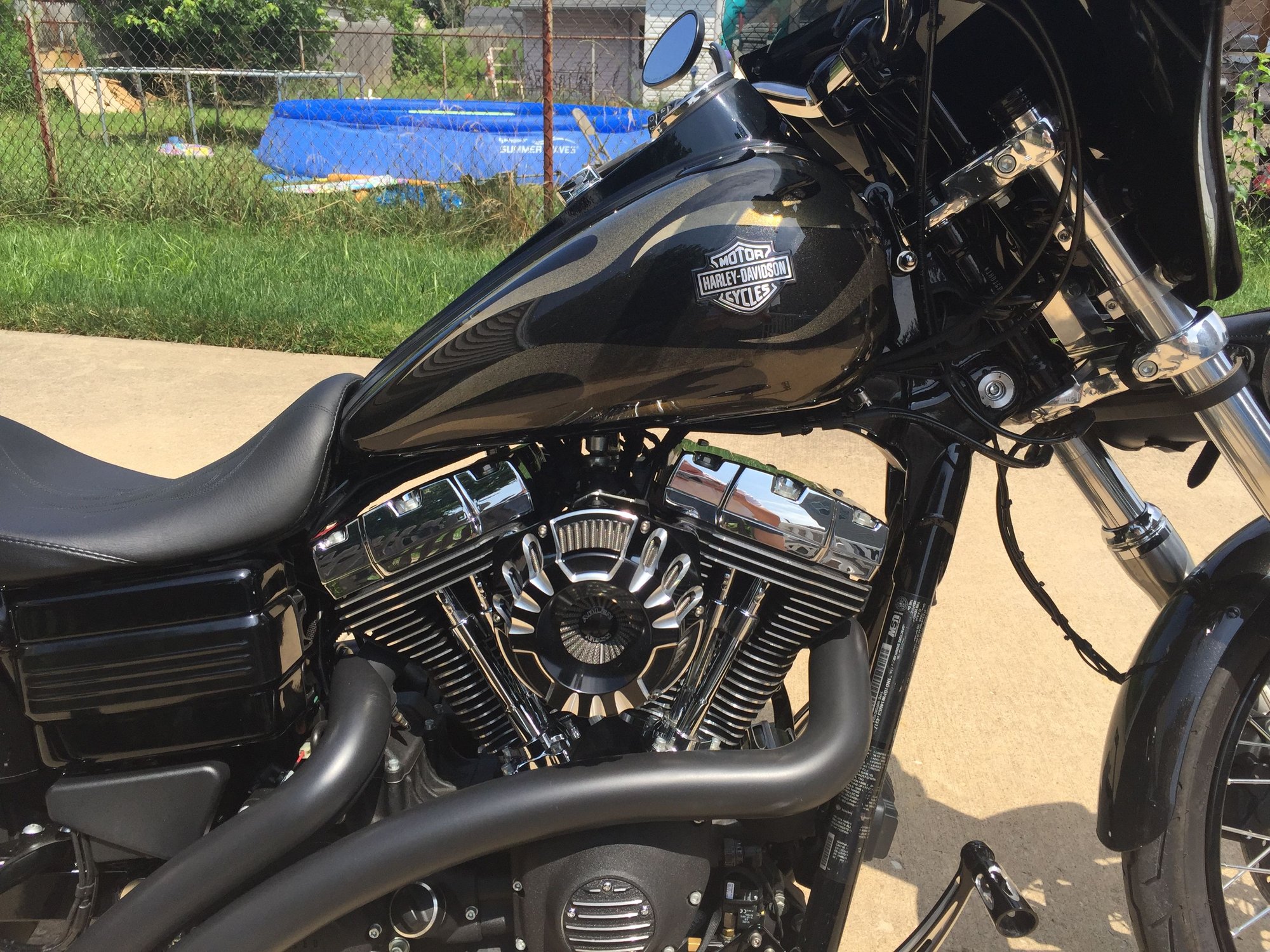 harley street 750 tank lift