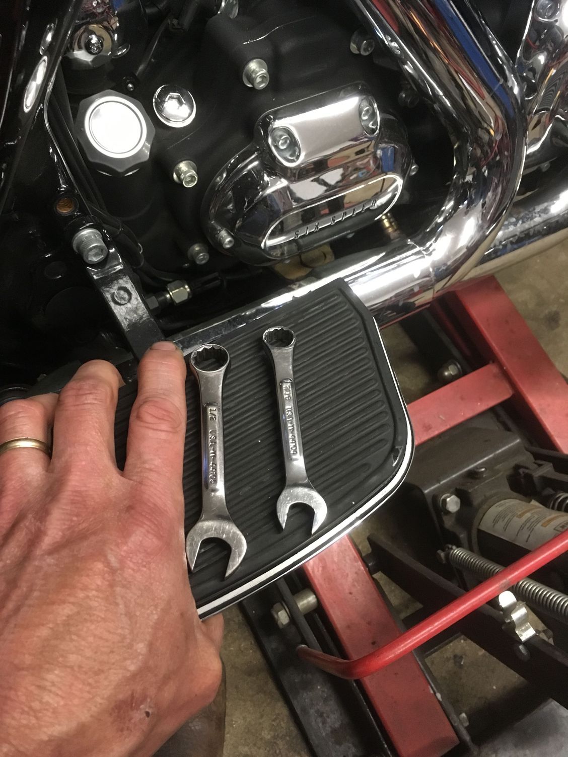 Rocker Lockers Harley Davidson Forums