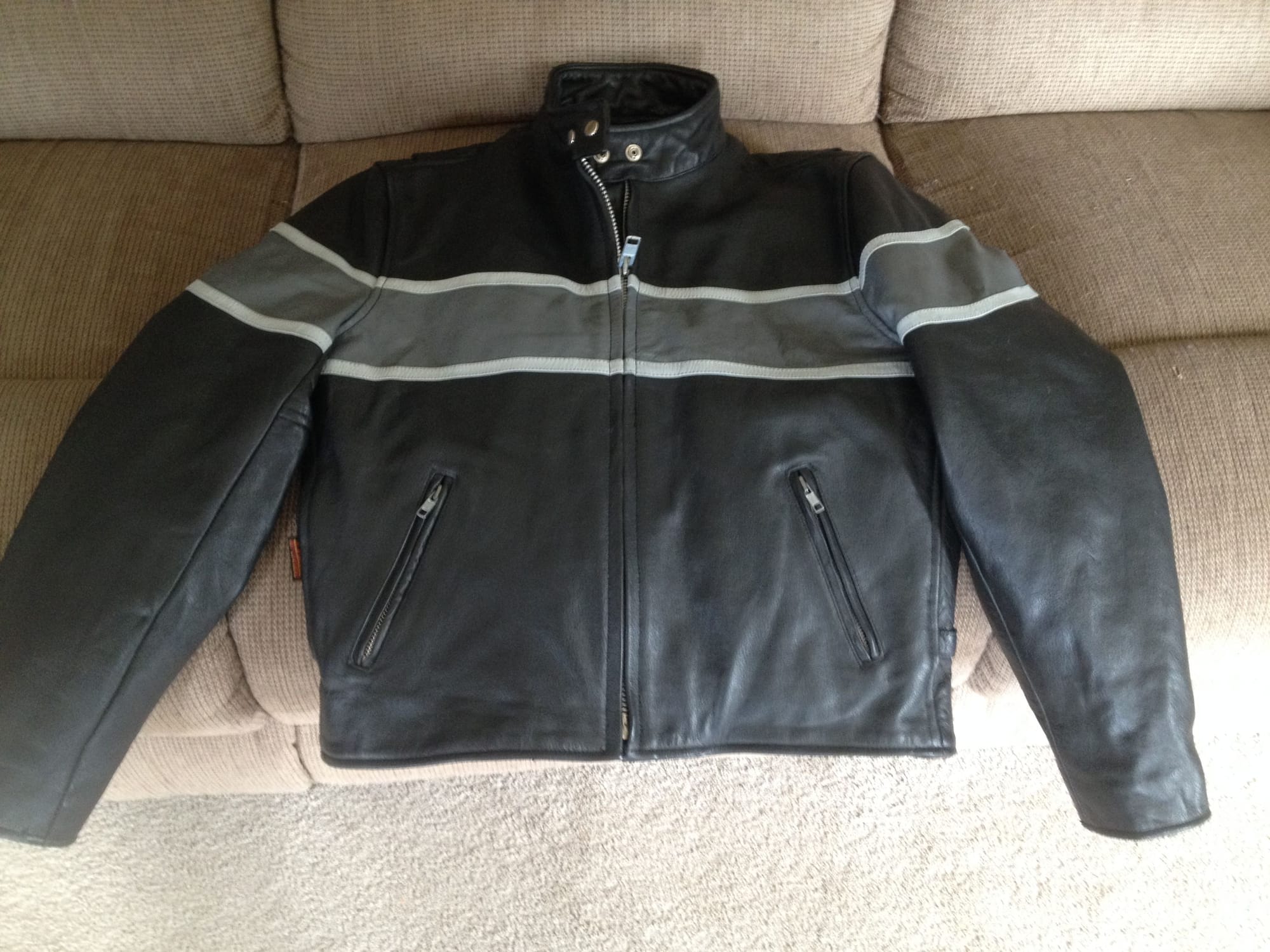 Men's and women's leather jackets for sale - Harley Davidson Forums