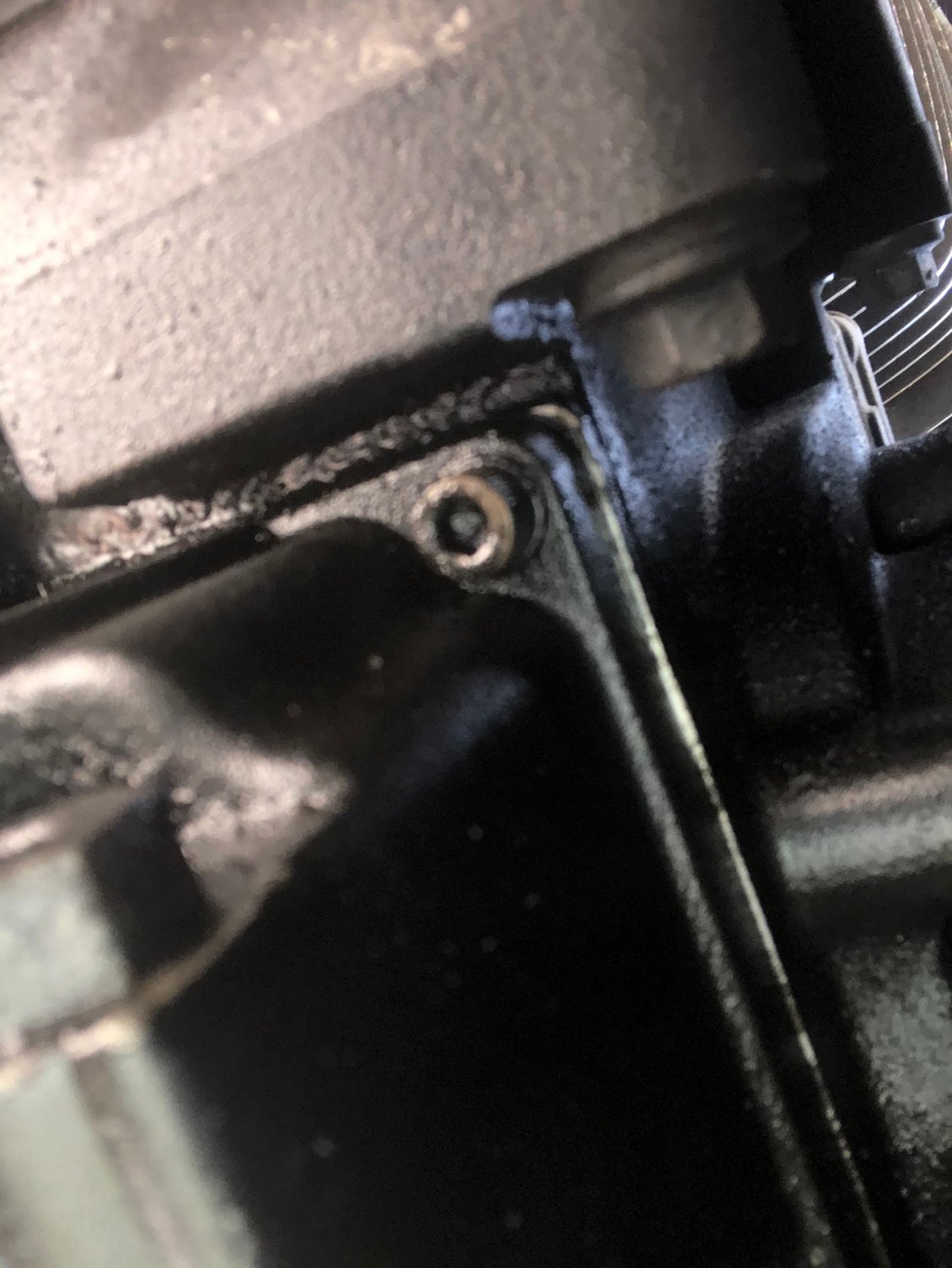 Road King oil leak Harley Davidson Forums