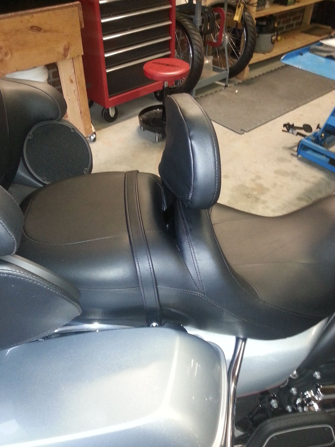 adjustable backrest for bike