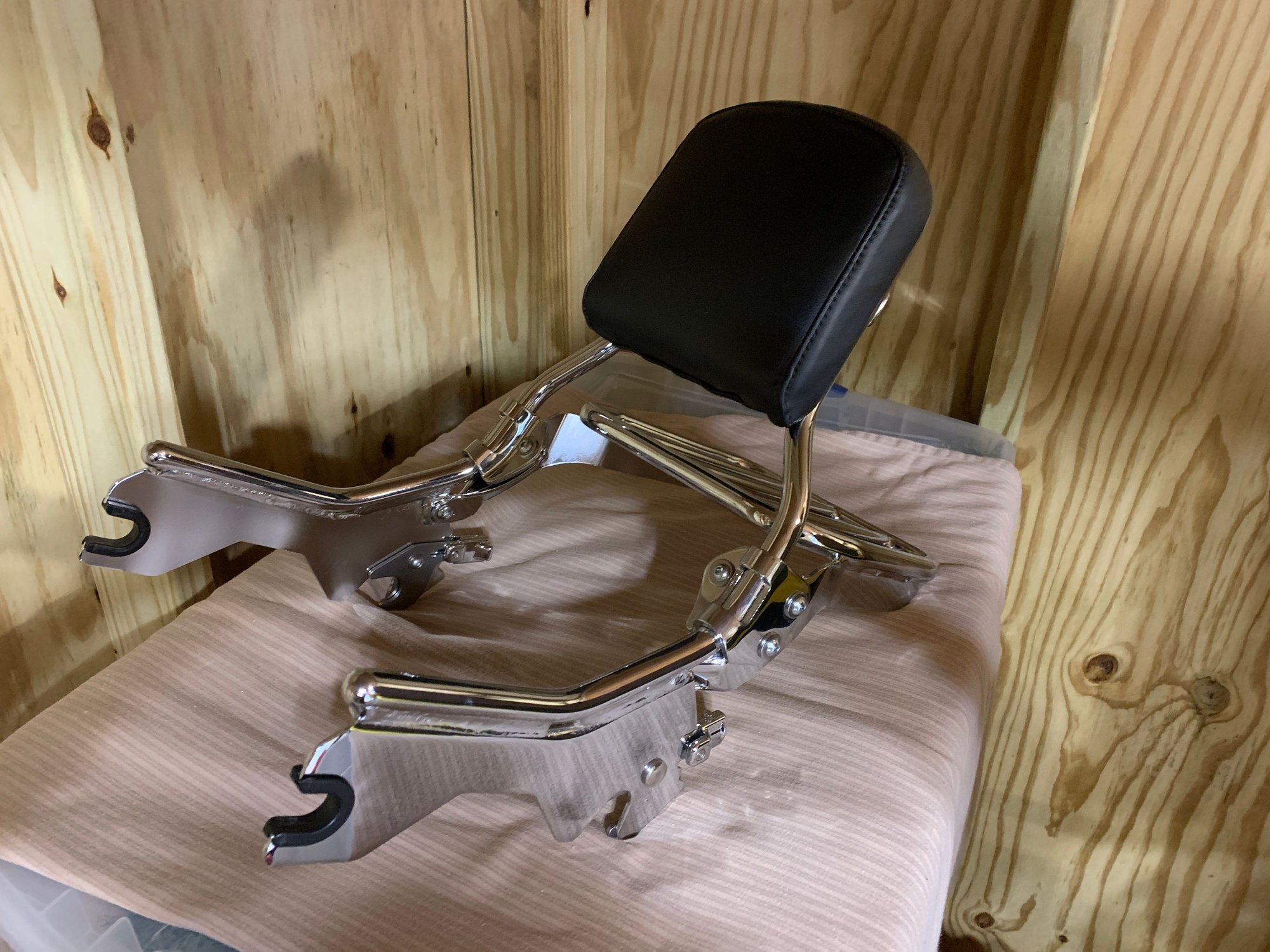 2018 Heritage Softail Sissy Bar Rack MINT! Harley Davidson Forums