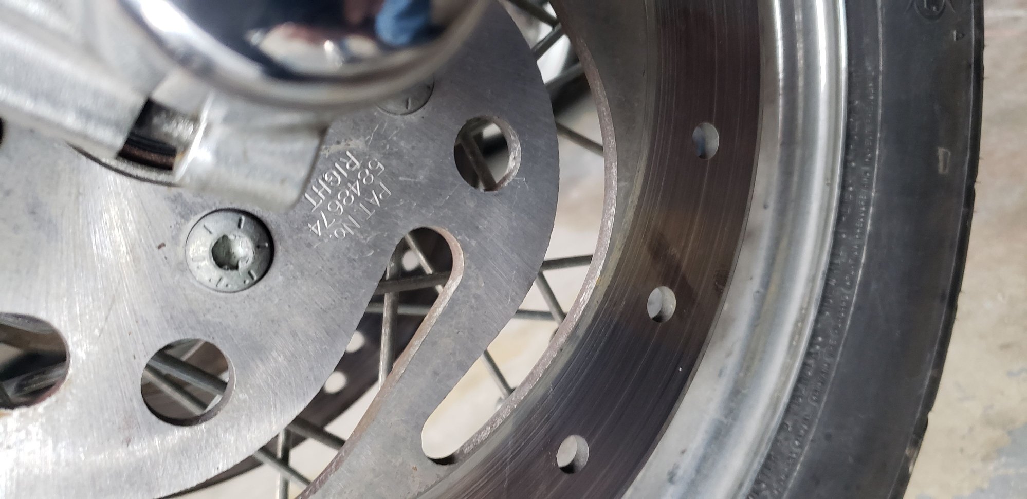 Need HELP ! Road King front bolt snapped Harley Davidson Forums