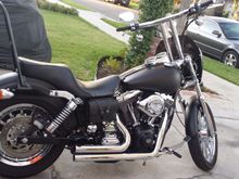 Here is a pic of the pipes. Only reason i chaged was to black out bike. Went with thunderheader