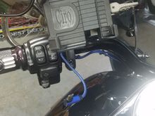 Ciro perch mount and Ciro phone holder