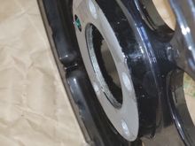 This is my new pulley. It does have the spacer built in