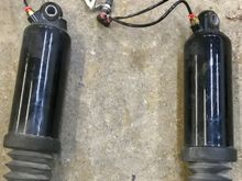 Factory shocks off 2010 Street Glide. Works fine, no leaks, I changed to coil overs. $50, you pay the freight.