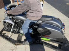 Looks like a sport glide that finally got painted bags