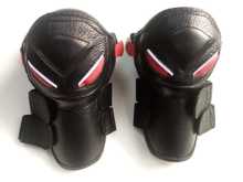 articulated knee pad