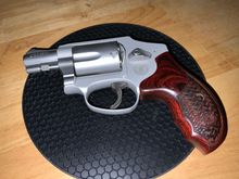 S&W 642