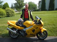 One of my go faster bikes, 2000 VFR800, it was sold.