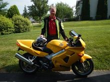 2000 VFR800 - Sold to buy 2015 Yamaha FJ-09.  Was hard on the wrists.