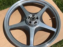 Looking for this wheel with 25mm bearing