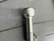 My OCDness doesn’t permit knurled hardware on my machine.