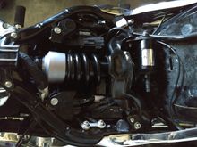 Here is the newly installed Heritage unit with remote hydraulic spring preload adjuster instead of the cam adjuster.