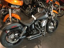 2015 FXDB Street Bob