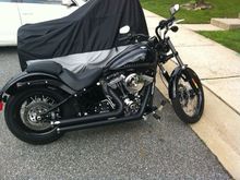Garage - Blackline