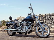Garage - '02 Wide Glide