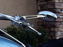 Mirror with integrated blinker