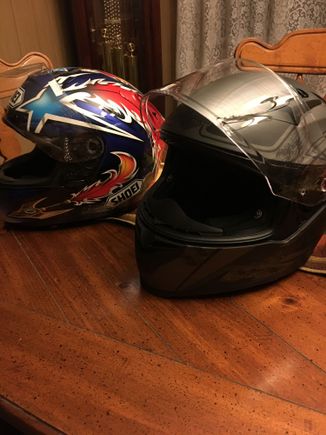 I just might try ya suggestion with the rush’s and ear plugs , but at the same time I might invest in a set of TTI’S while I have the rush pipes on cos I don’t want to loose any of that nice V - Twin touque and when the packing settles in I want to be able to back the volume down abit.

My lids 

Wiz out