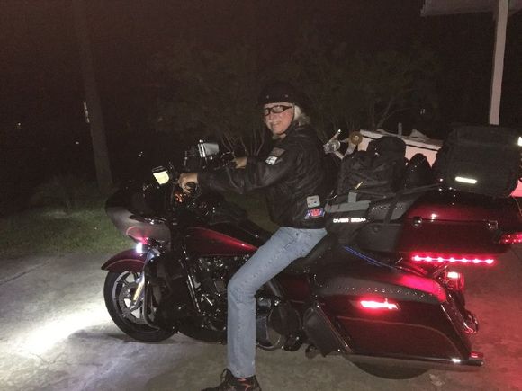 Leaving the House in Debary, Fl on my way to California last year.  Did my first Iron Butt on the way out.  1076 miles in about 17 hours.
