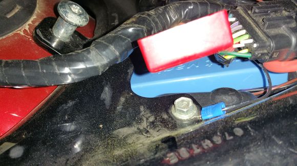 triple play on top and load stabilizer crammed up under there.