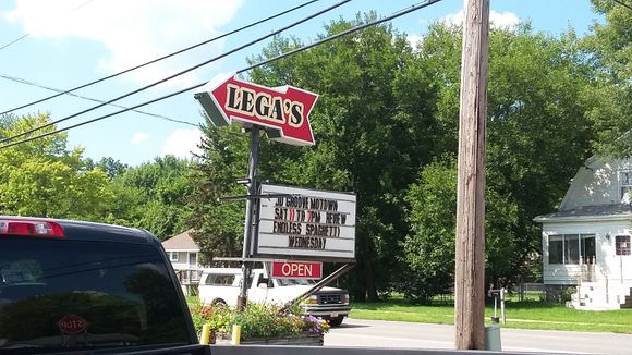 Third stop Johnny Legas just south of Algonac Michigan. They are famous for their Srodeks Polish spicy mustard. So of course we purchased a few jars to bring home.
