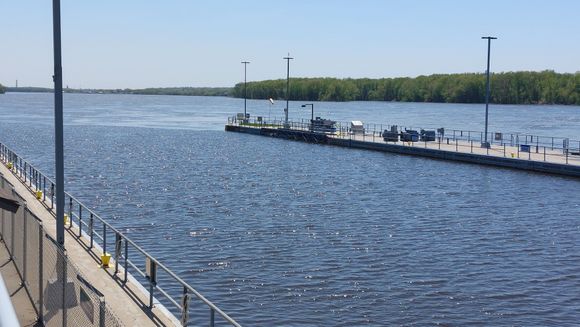 Lock and dam 13. No need to raise and lower the water level.